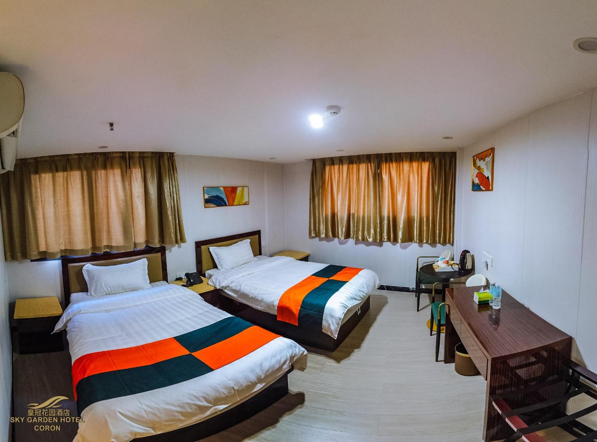 Sky Garden Hotel Coron Exterior foto